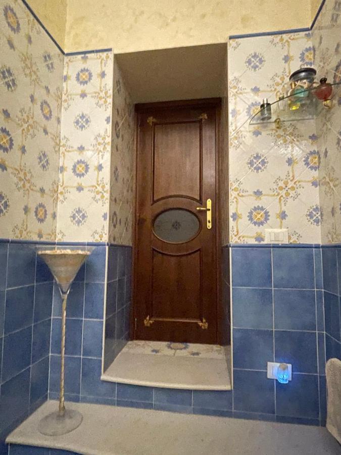Al Centro Storico Home Naples Luaran gambar